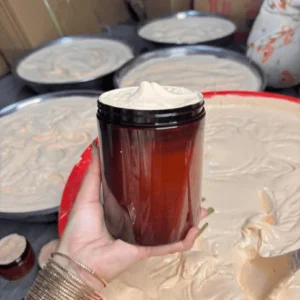 Husn-e-Yousuf Hands & Feet Whitening Cream (100 Gram)